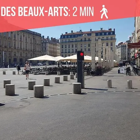 Apartment Bnbgones - Le Desire - Hyper Centre - Metro De A 1 Mn Lyon